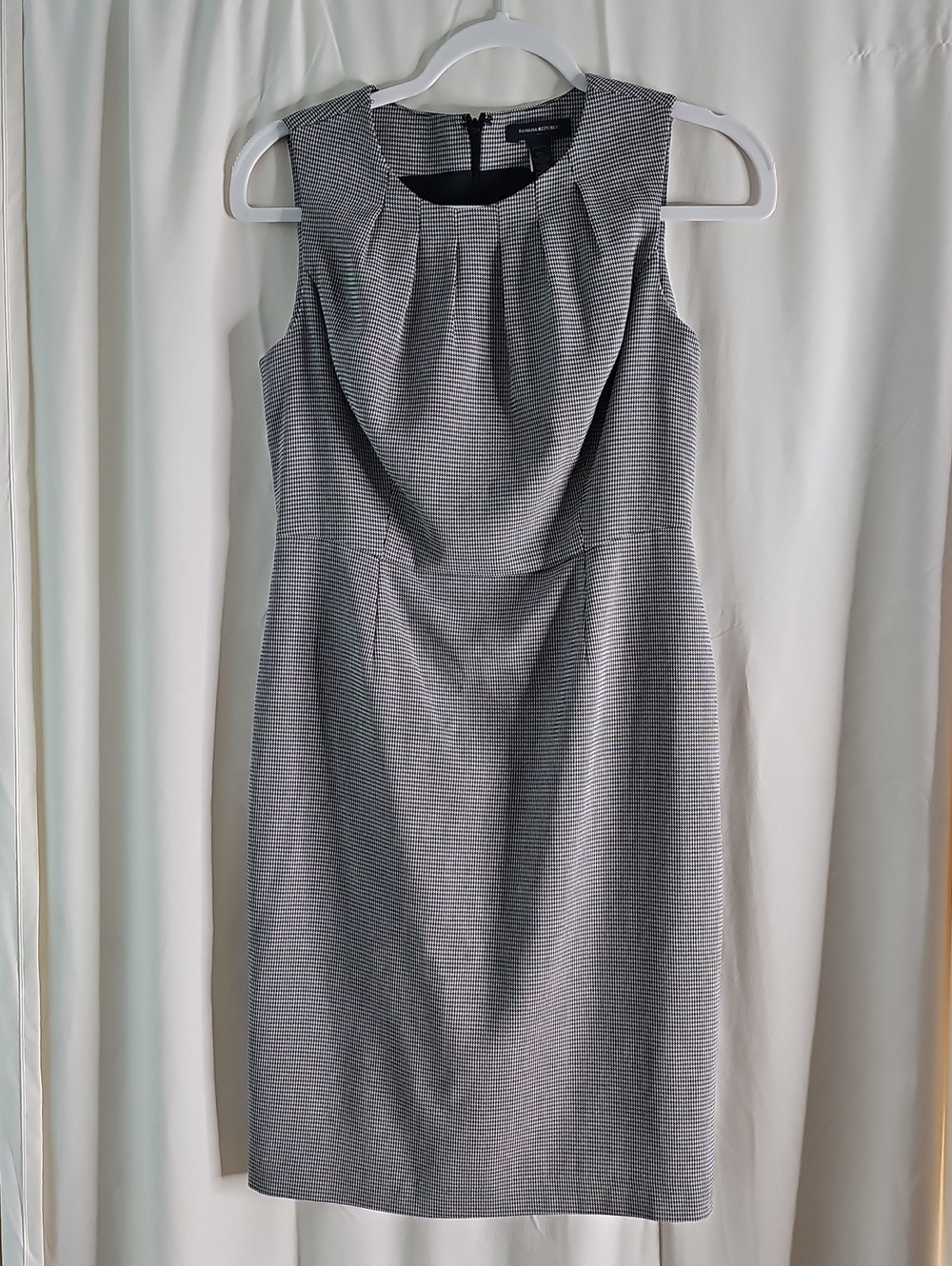 Banana Republic Gray Textured Midi Sheath Dress - Picture 1 of 6